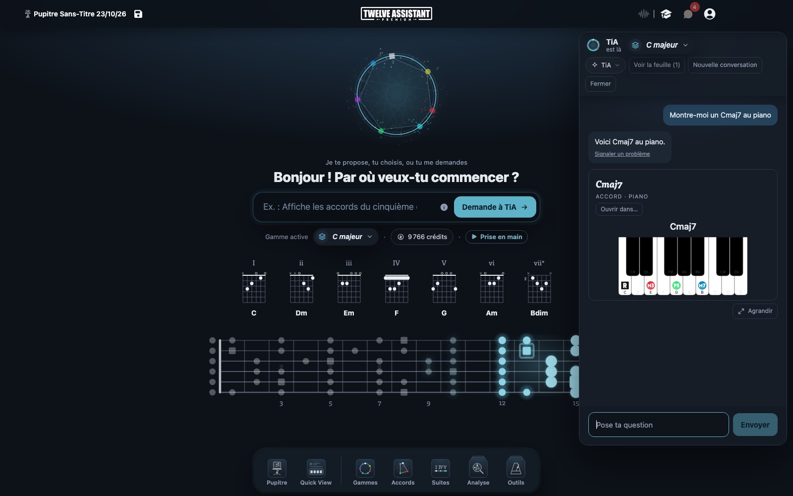TiA affiche un Cmaj7 au piano